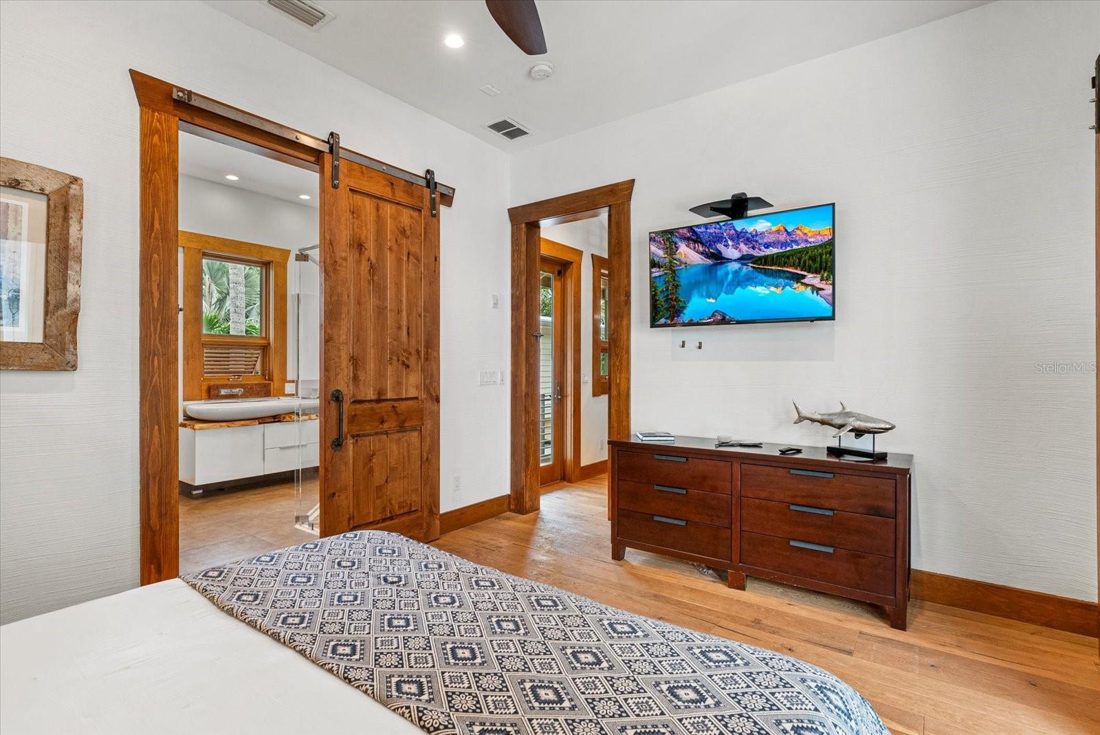A4708557 Property Photo