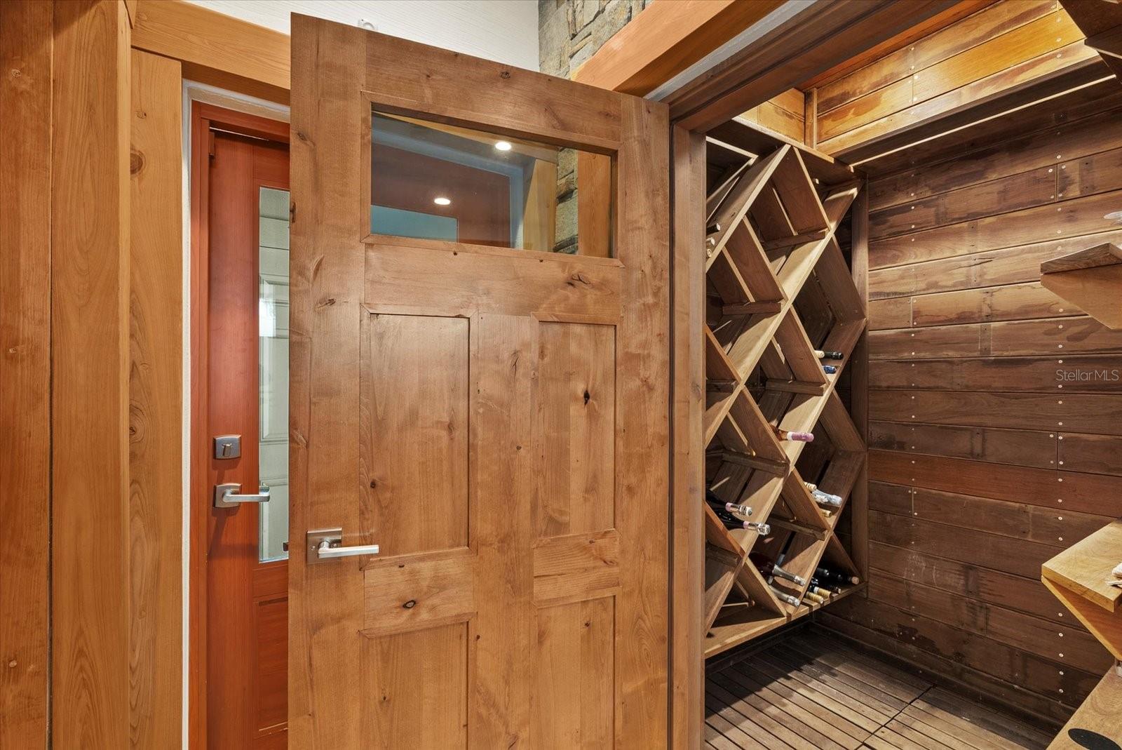 A4708557 Property Photo