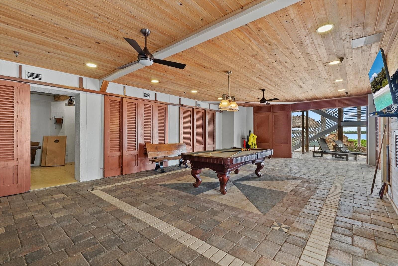 A4708557 Property Photo