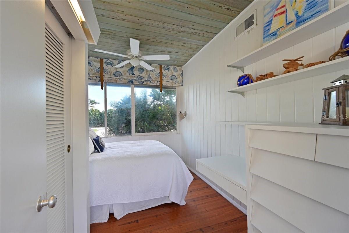 A4708604 Property Photo