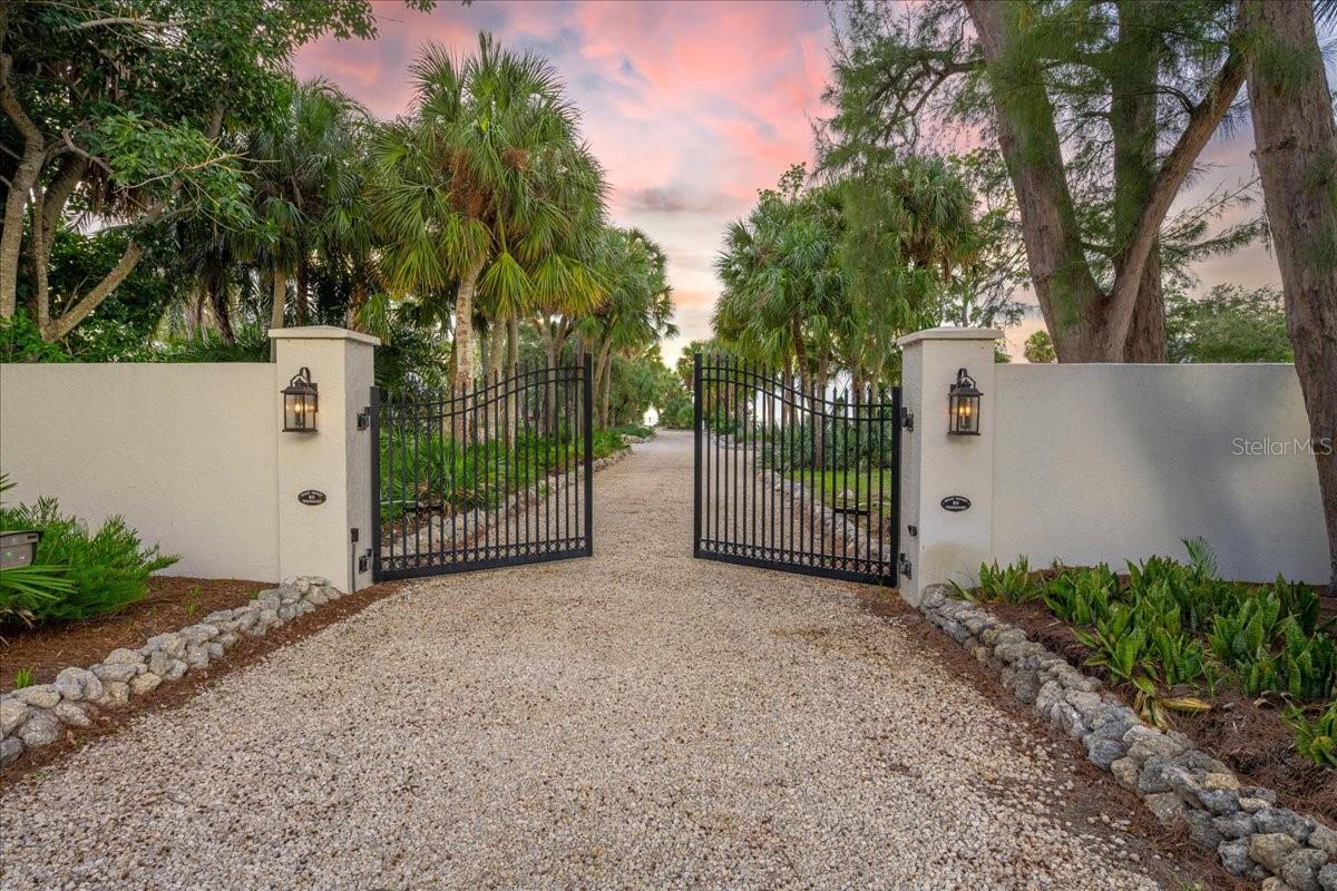 A4708604 Property Photo