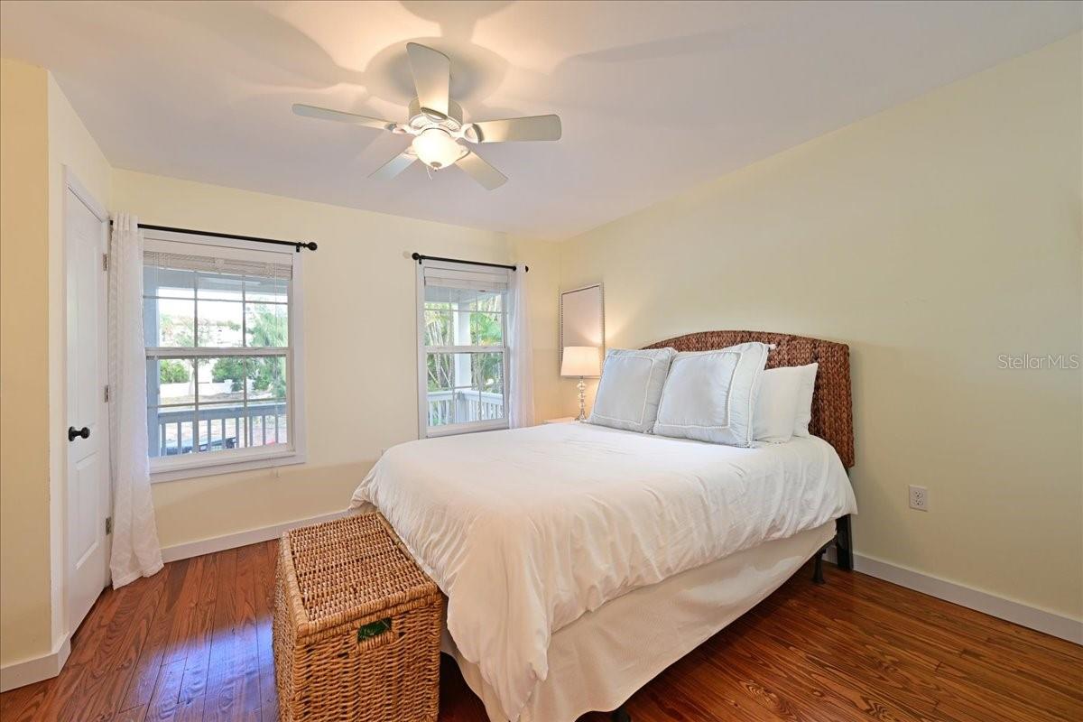 A4708604 Property Photo