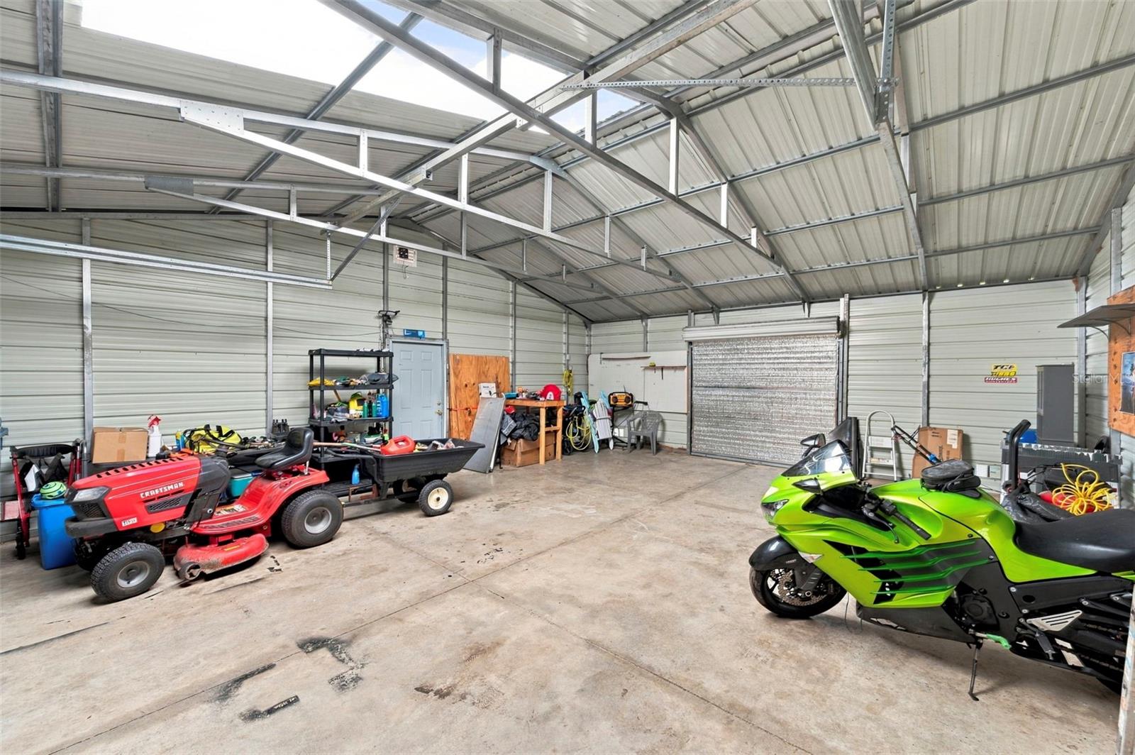 TB8555774 Property Photo