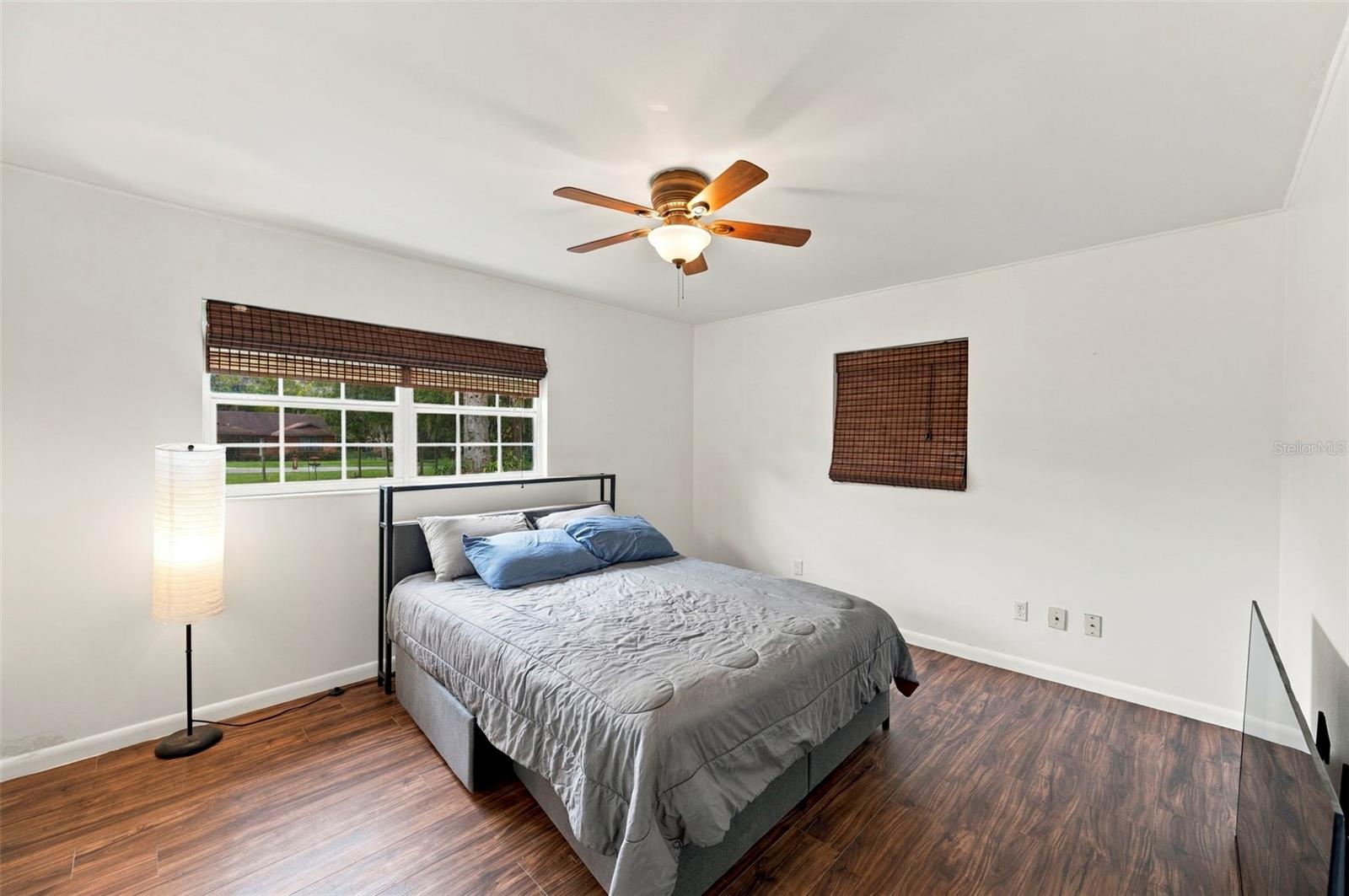 TB8555774 Property Photo