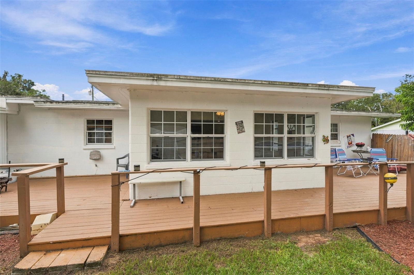TB8555774 Property Photo