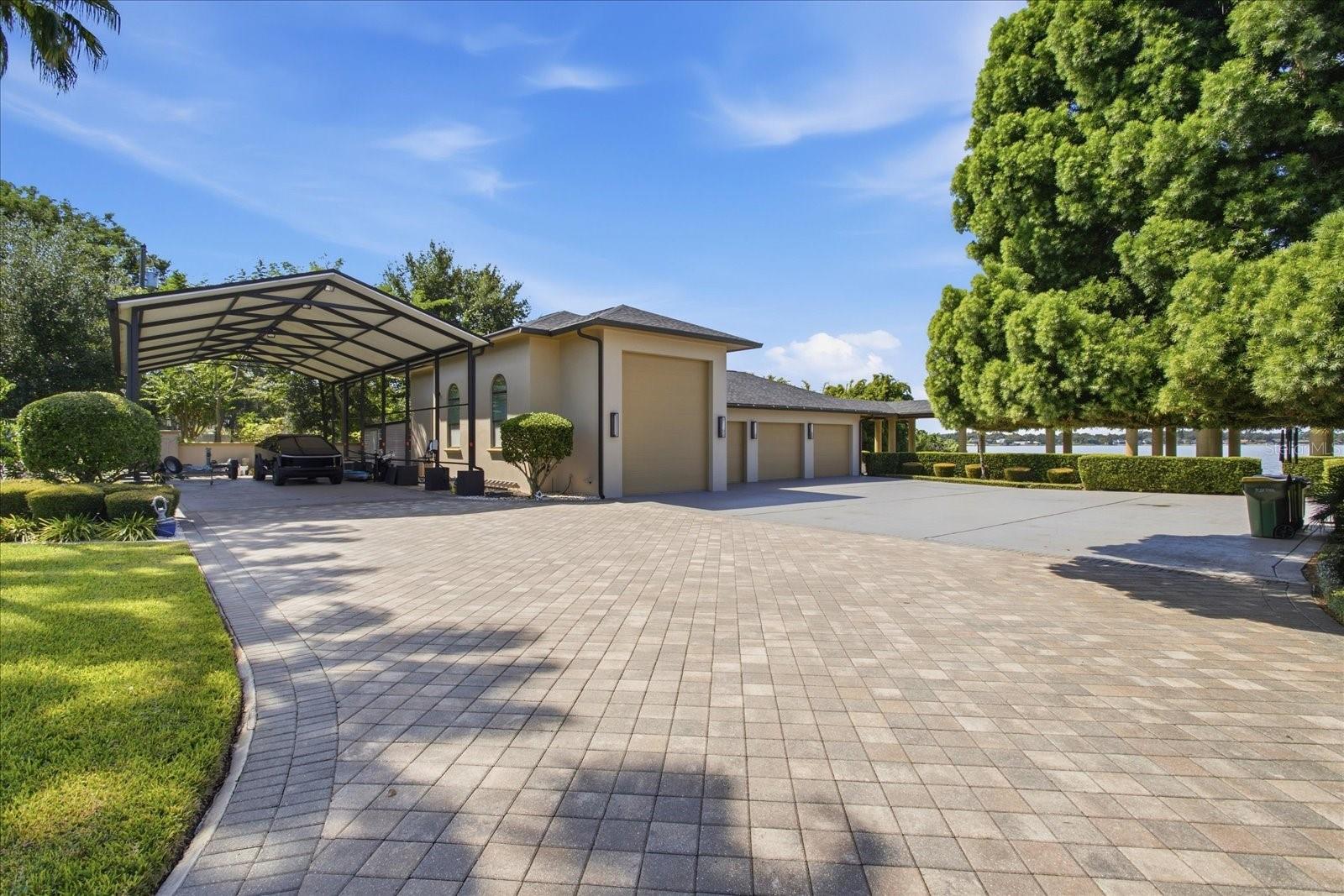 O6447990 Property Photo