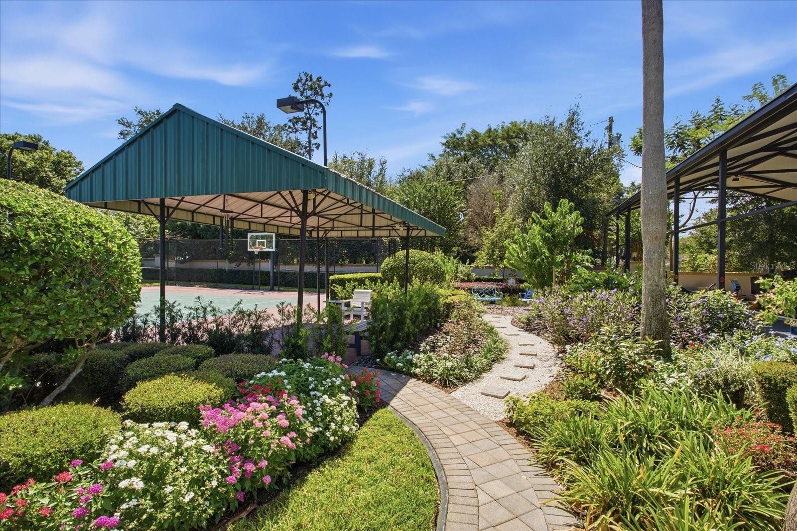 O6447990 Property Photo