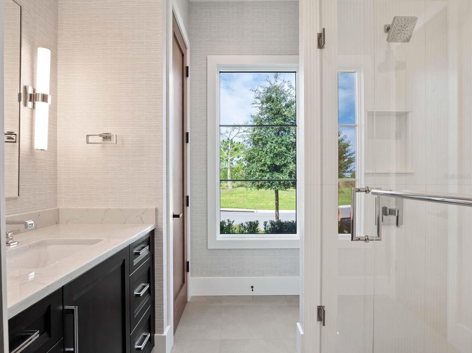 O6448037 Property Photo