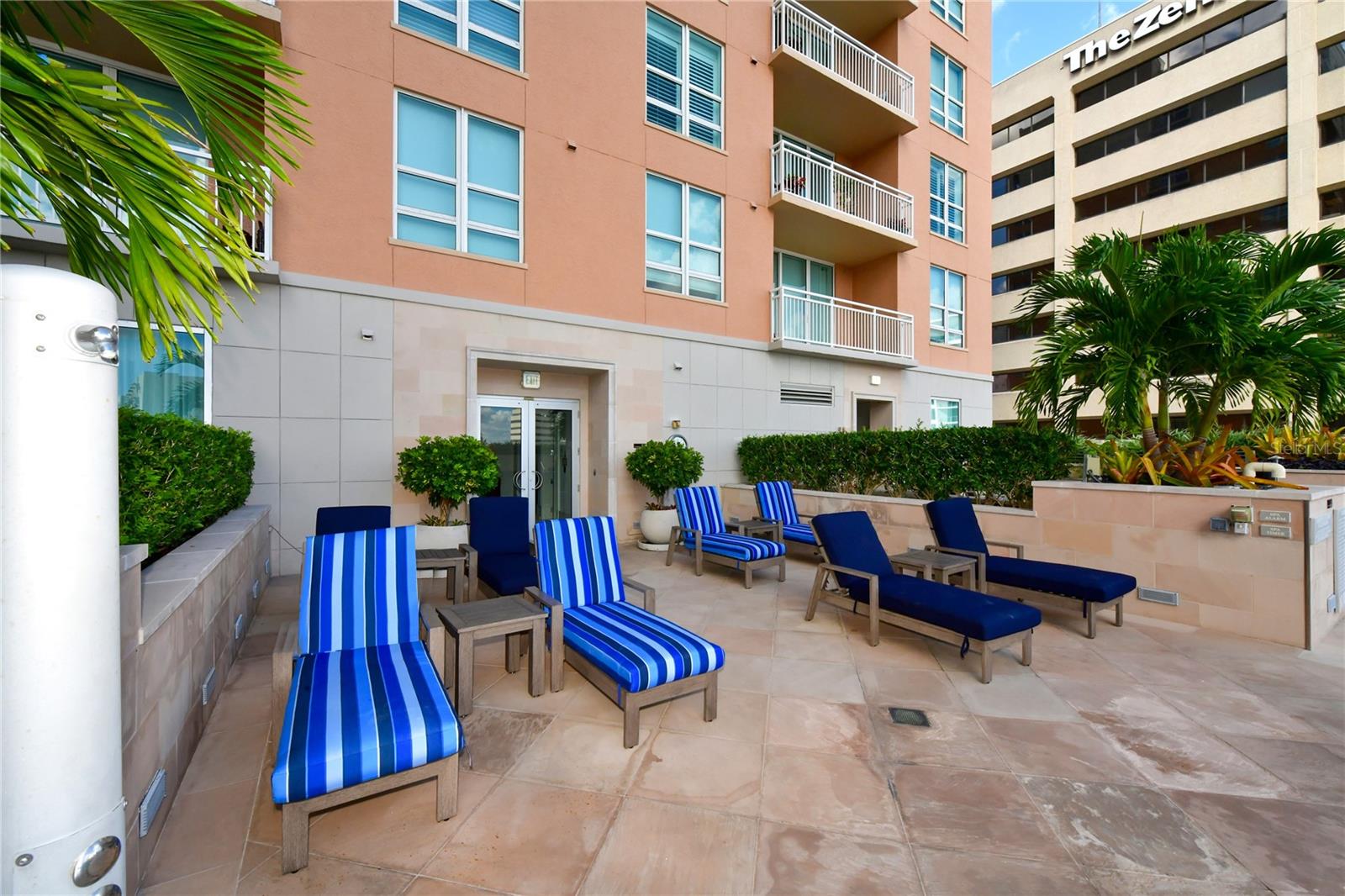 A4708825 Property Photo