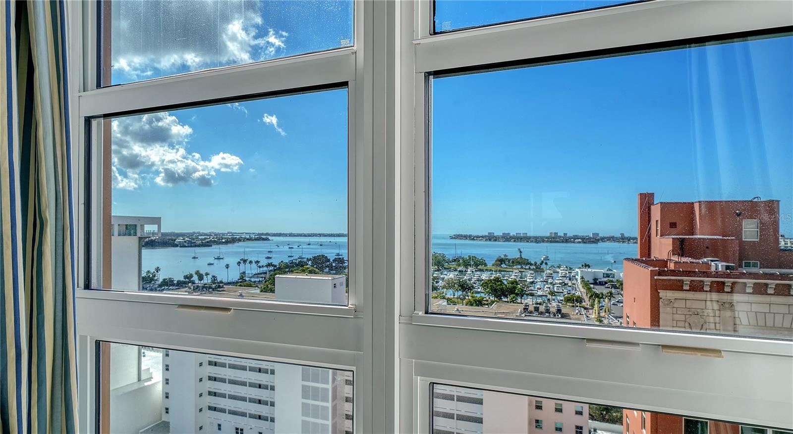 A4708825 Property Photo