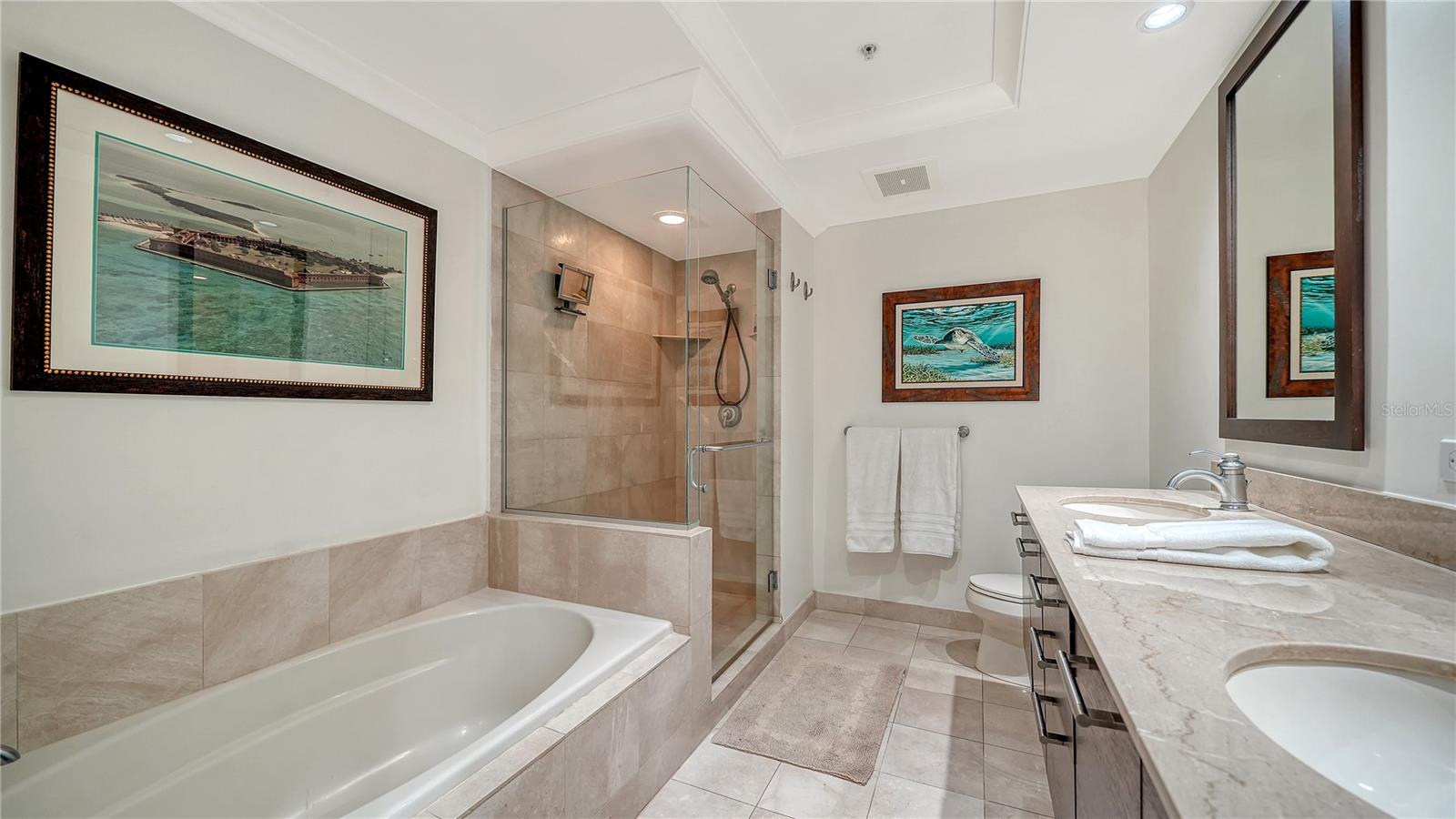 A4708825 Property Photo