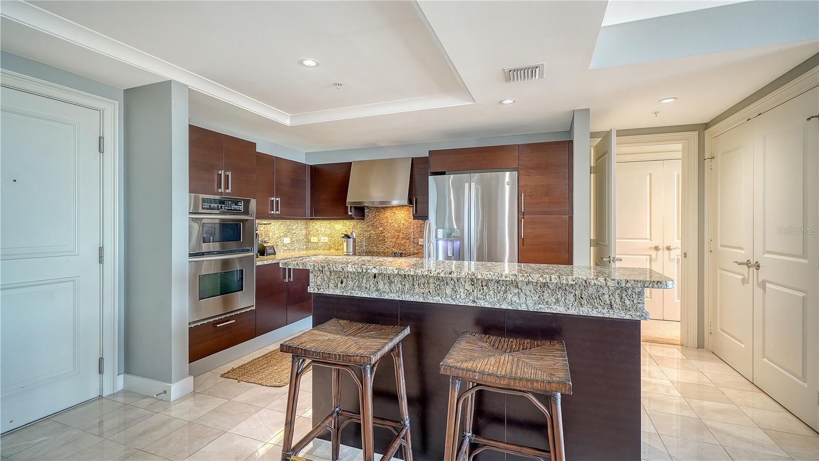 A4708825 Property Photo