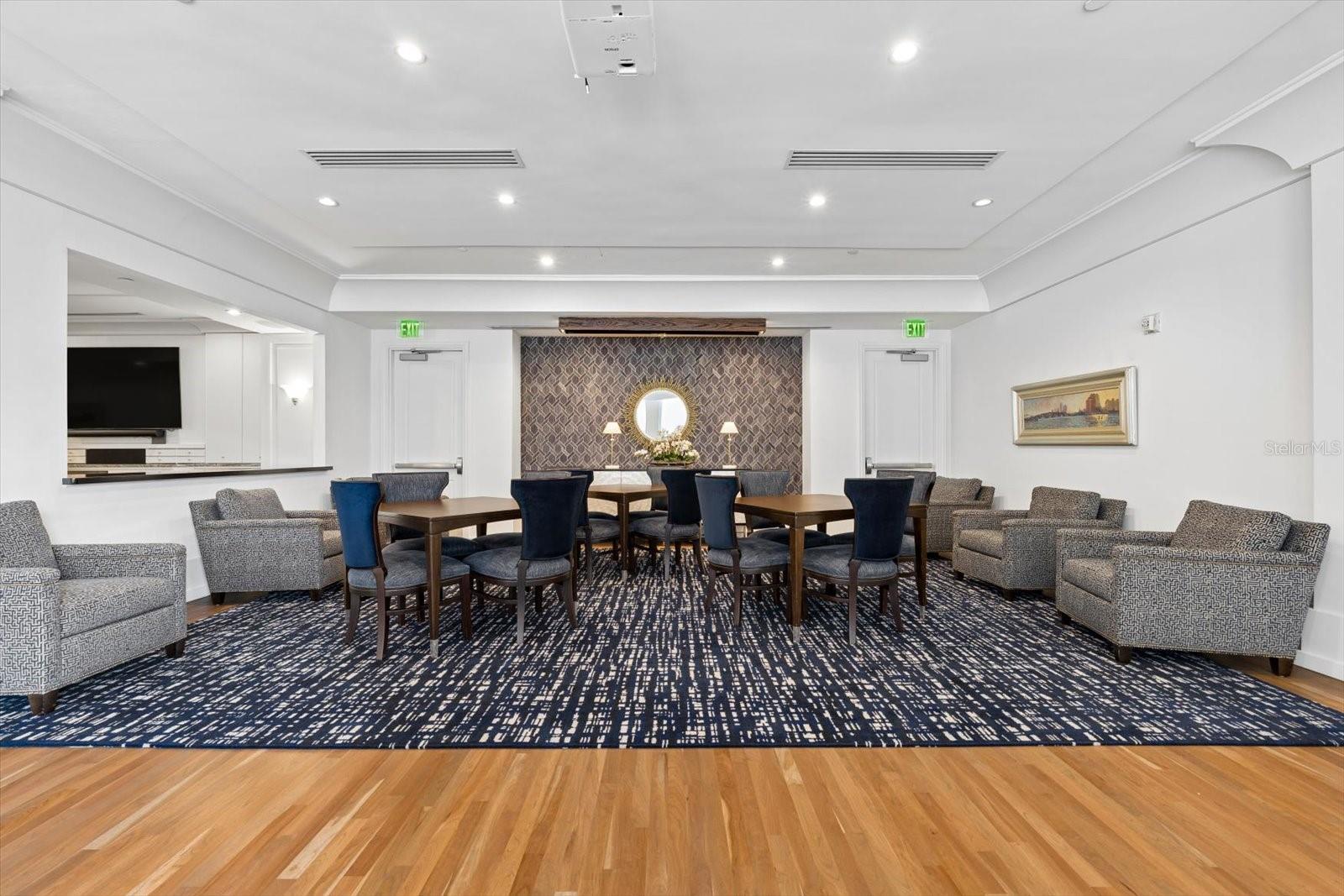 A4708957 Property Photo