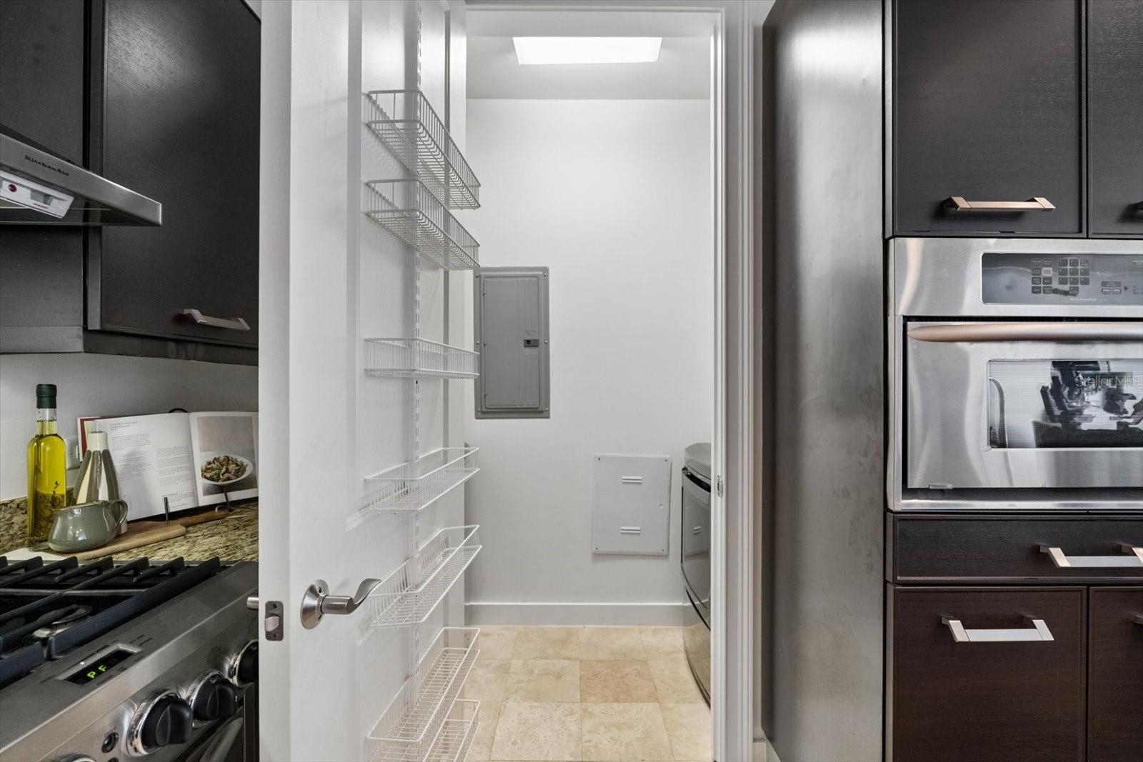 A4708957 Property Photo
