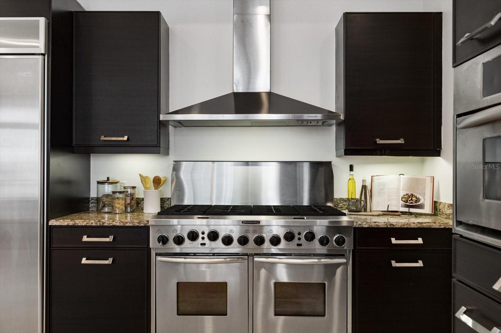 A4708957 Property Photo