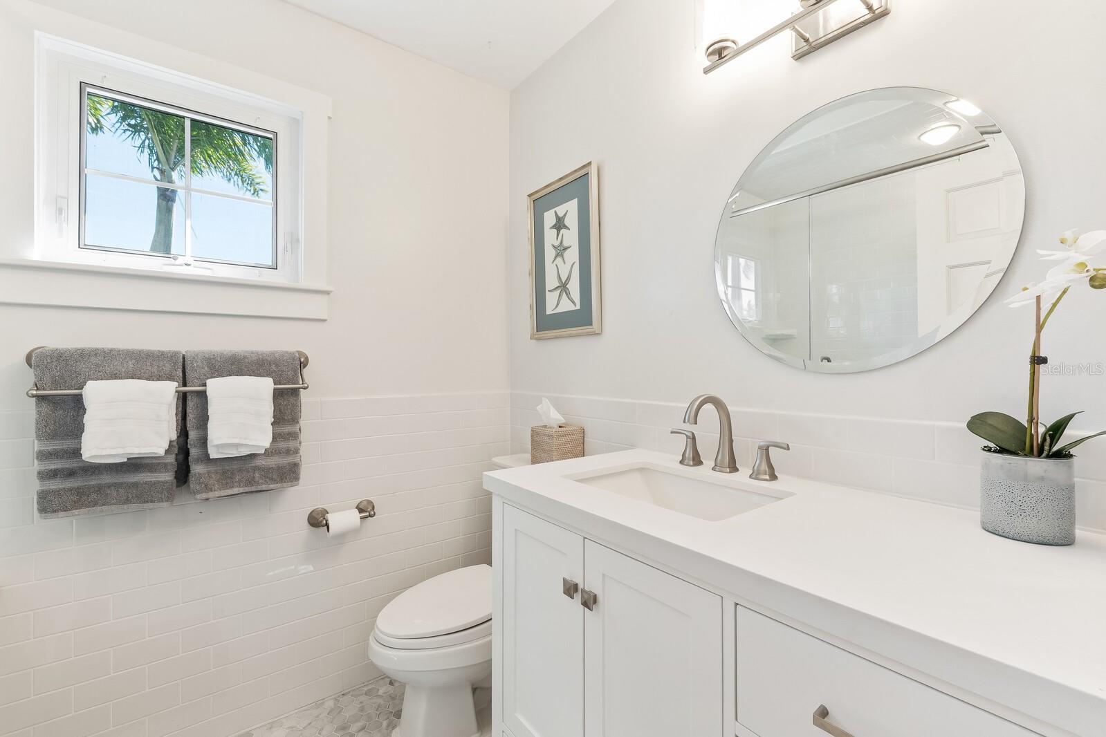 D6149096 Property Photo