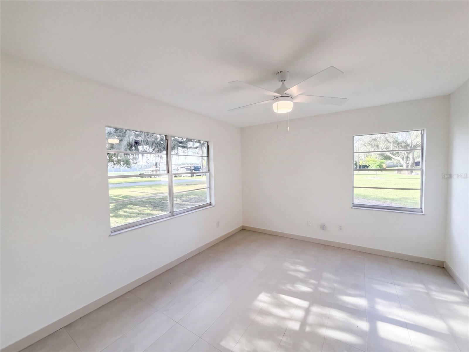 O6448707 Property Photo