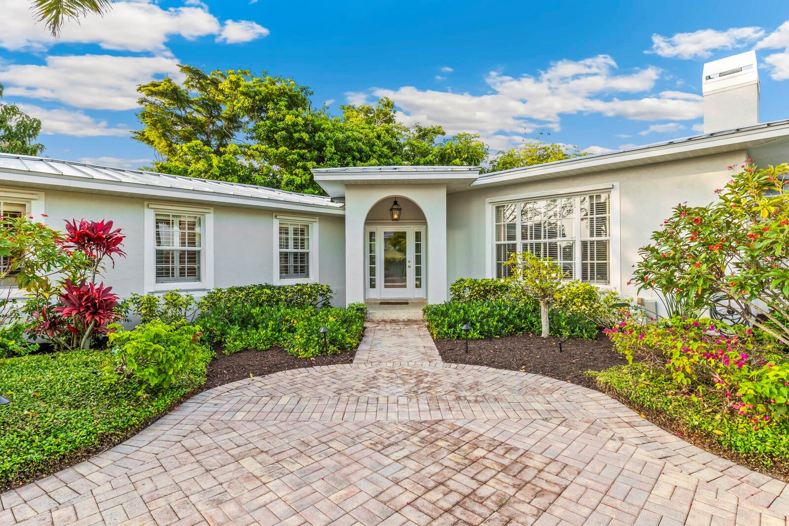 D6149139 Property Photo