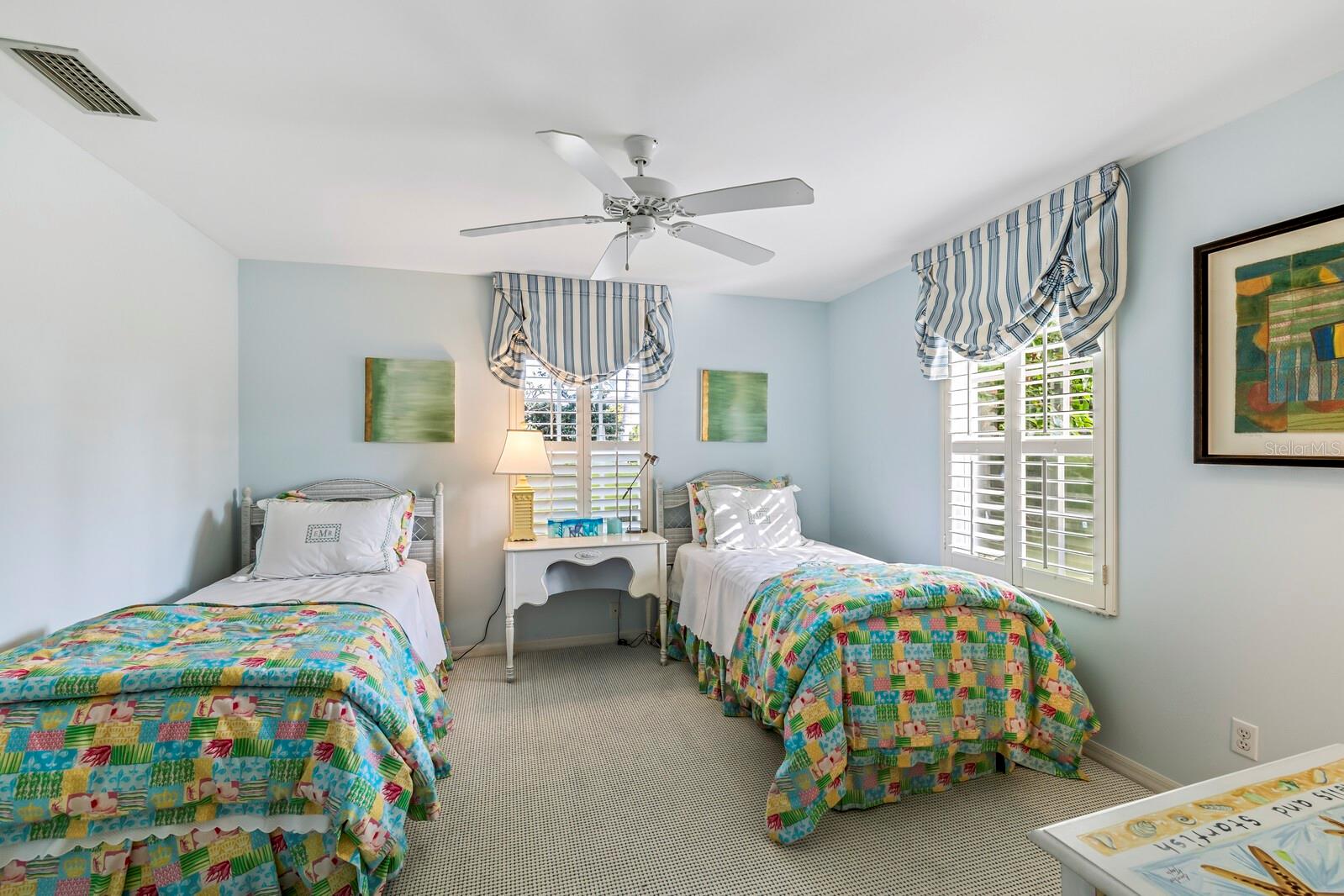 D6149139 Property Photo