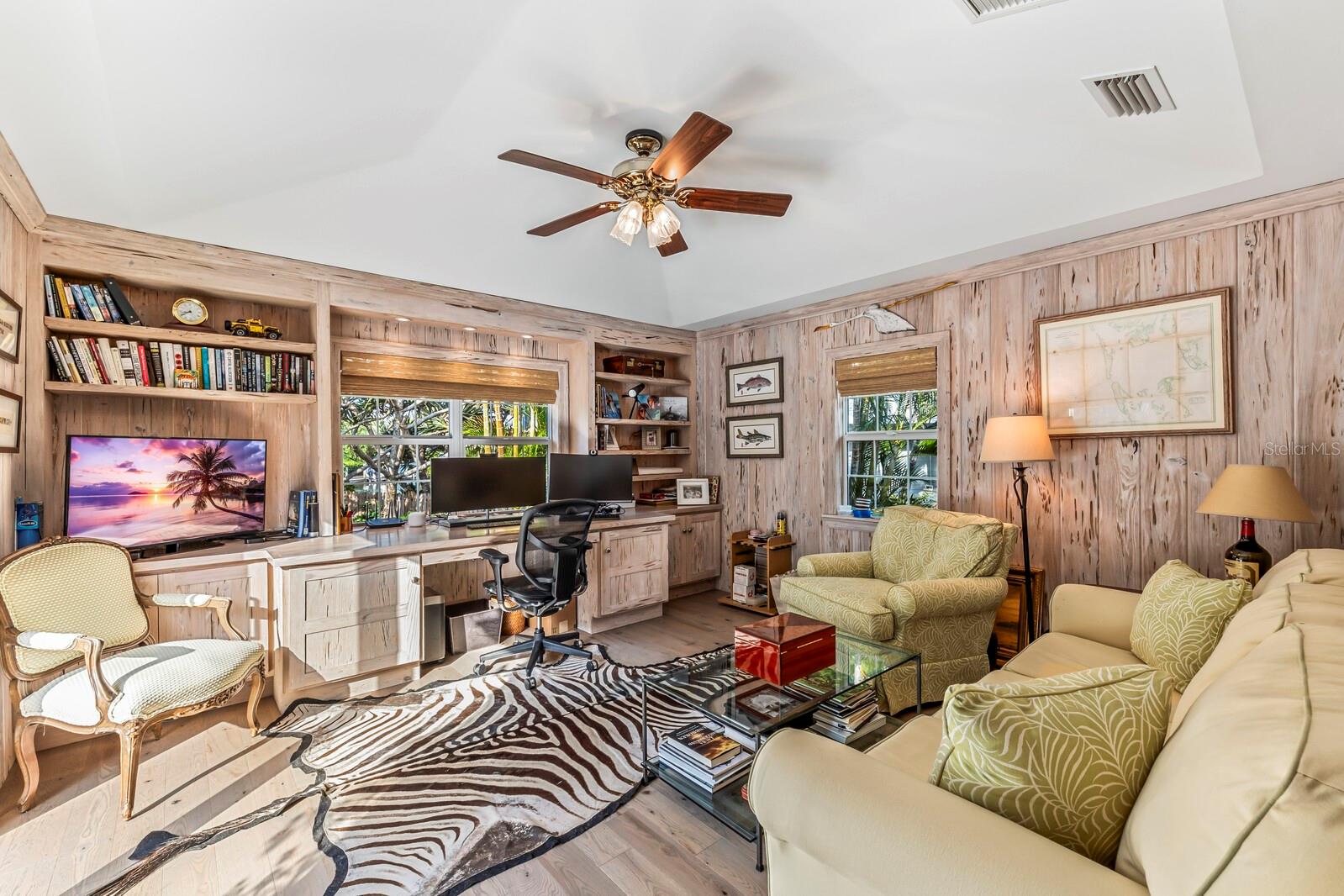 D6149139 Property Photo