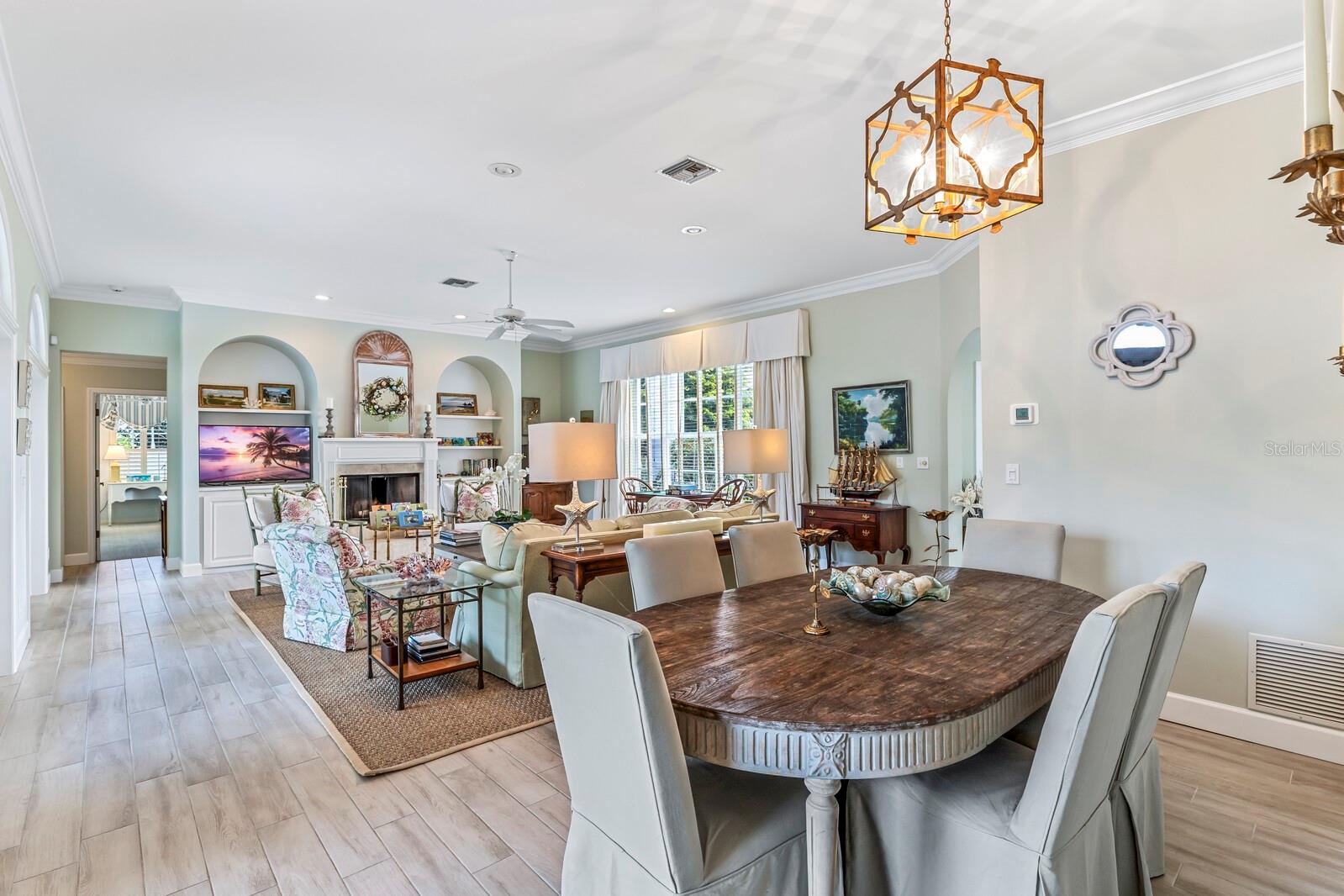 D6149139 Property Photo