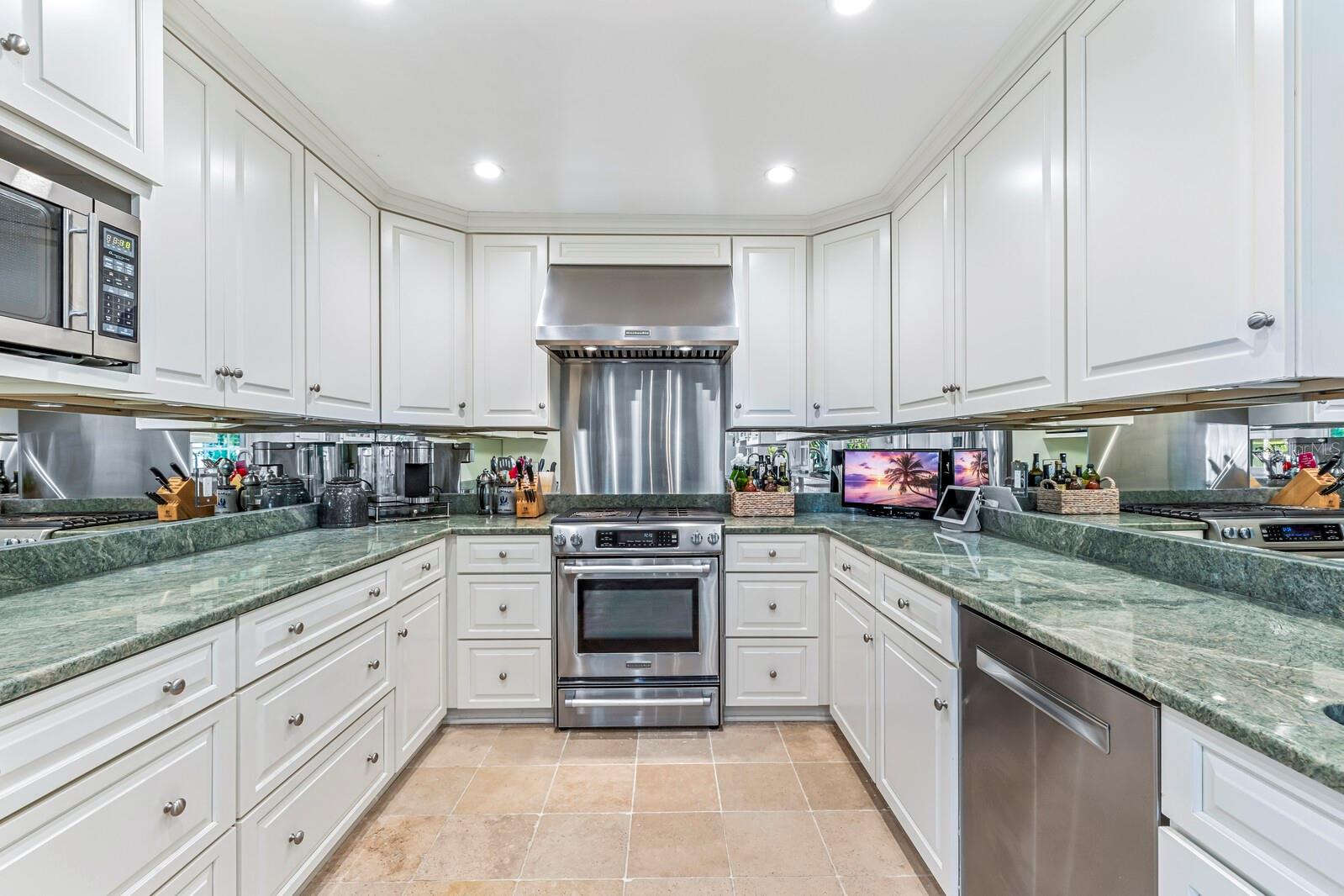D6149139 Property Photo