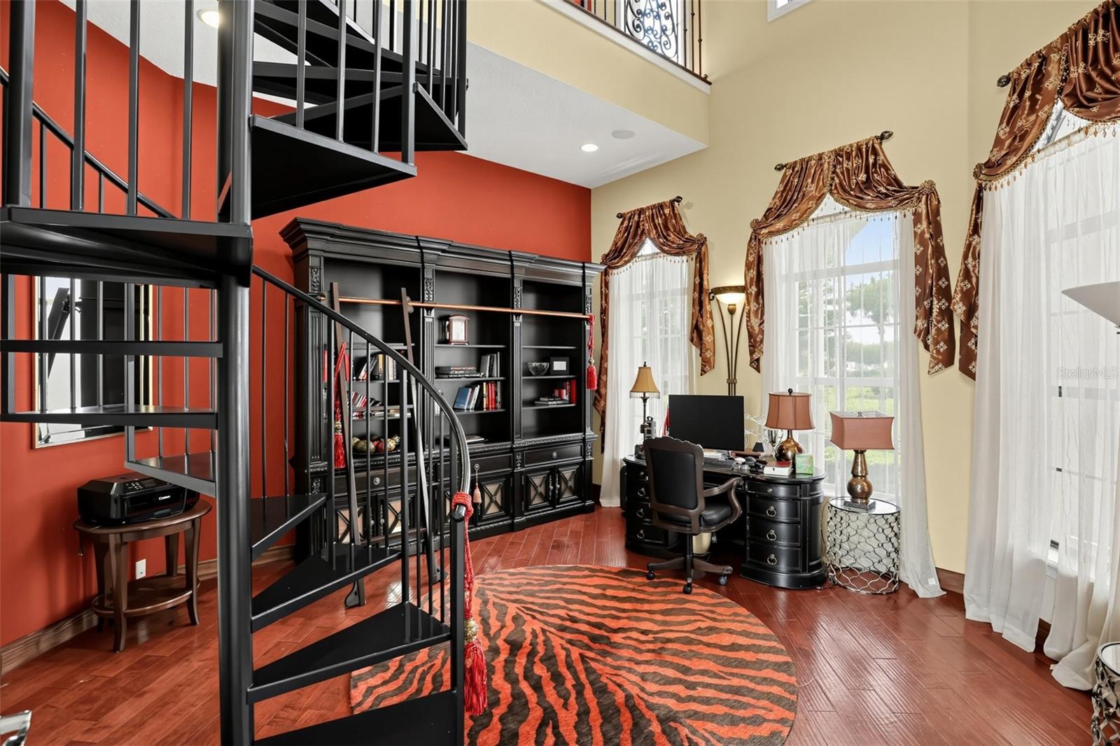 O6449197 Property Photo