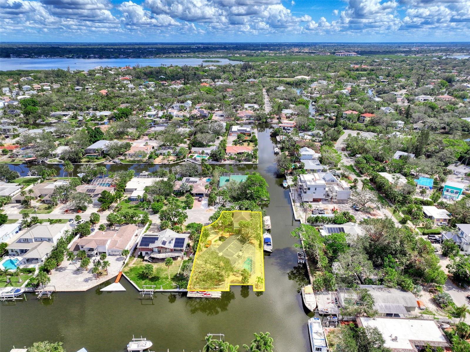 A4709294 Property Photo
