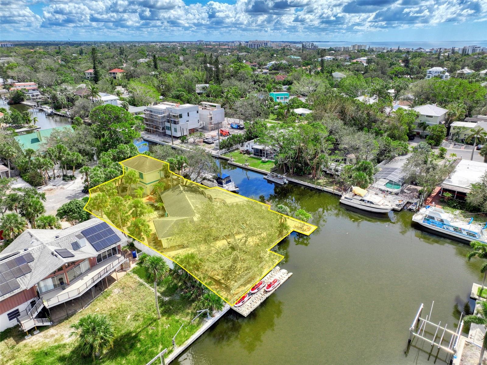 A4709294 Property Photo