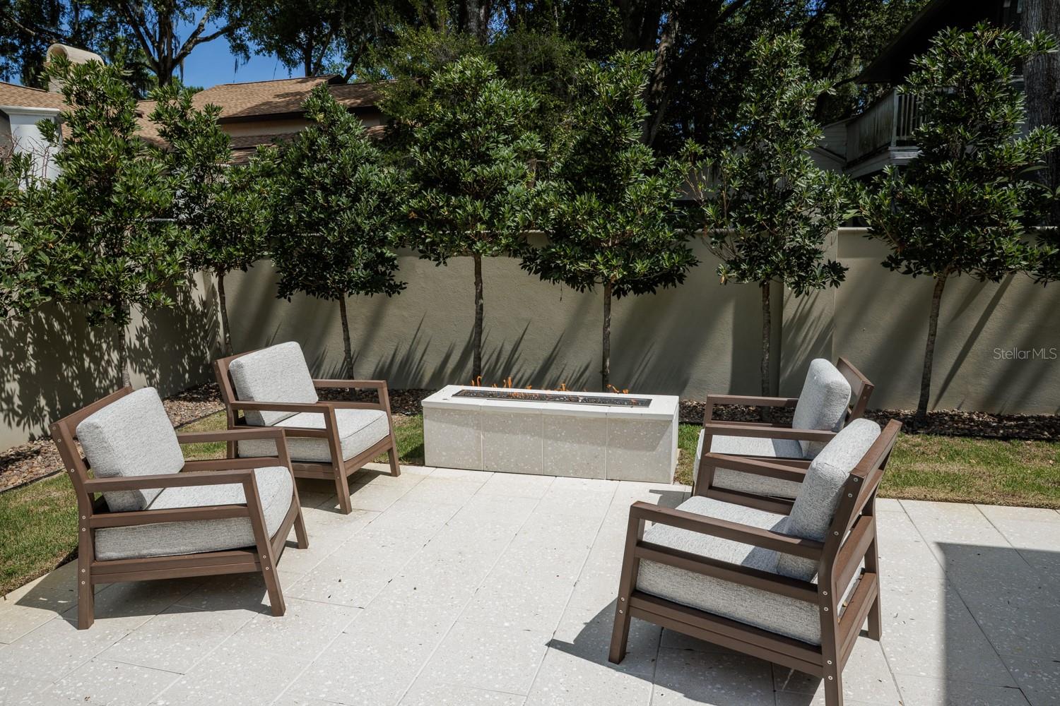 O6449269 Property Photo