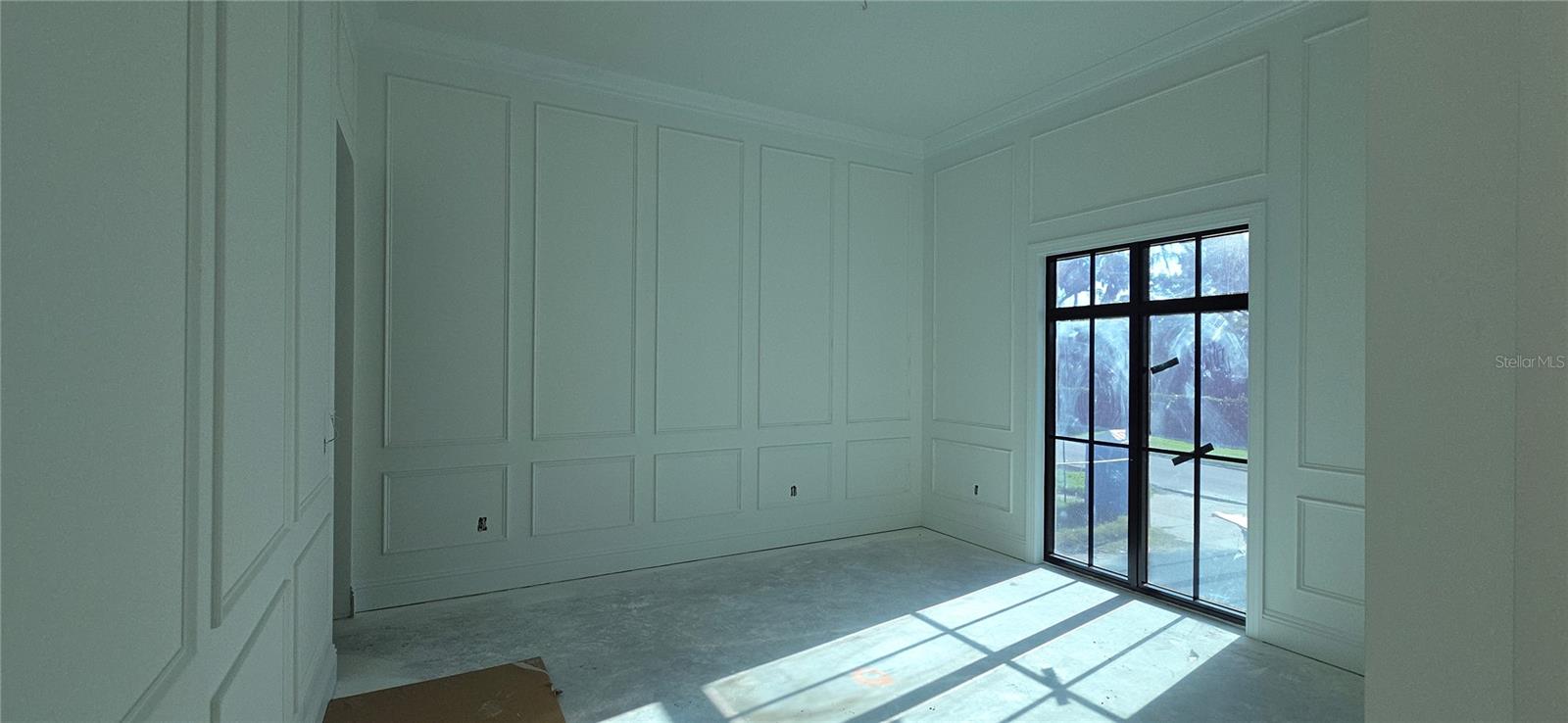 TB8557556 Property Photo