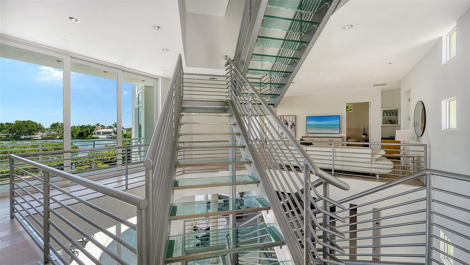 A4709403 Property Photo