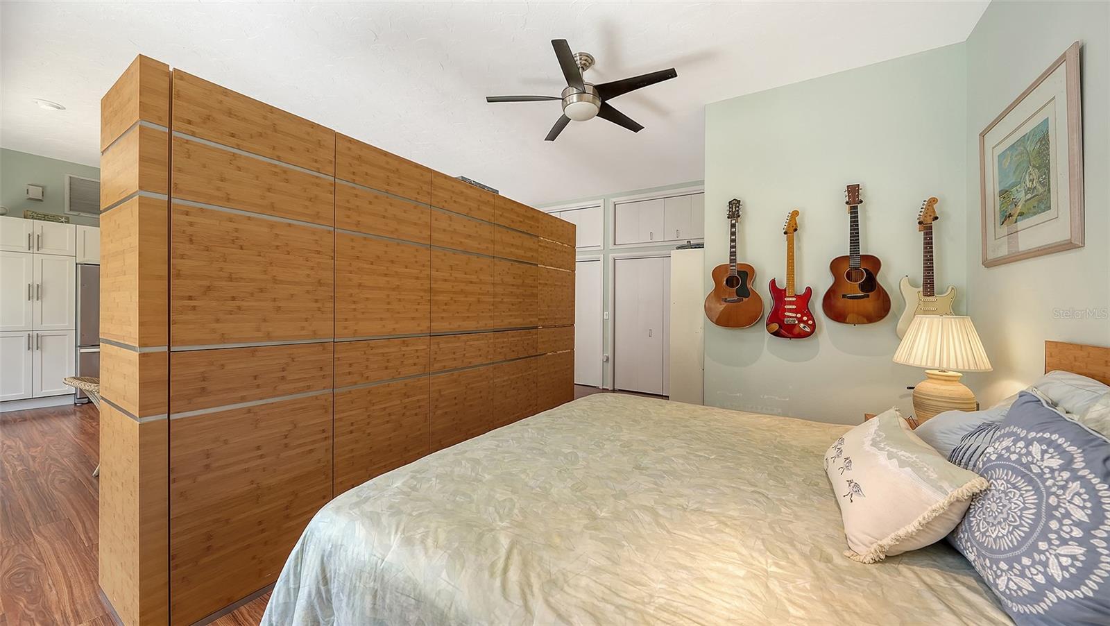 A4709403 Property Photo