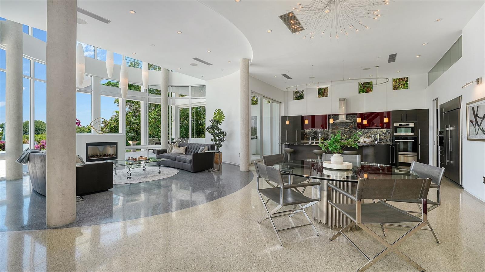 A4709403 Property Photo