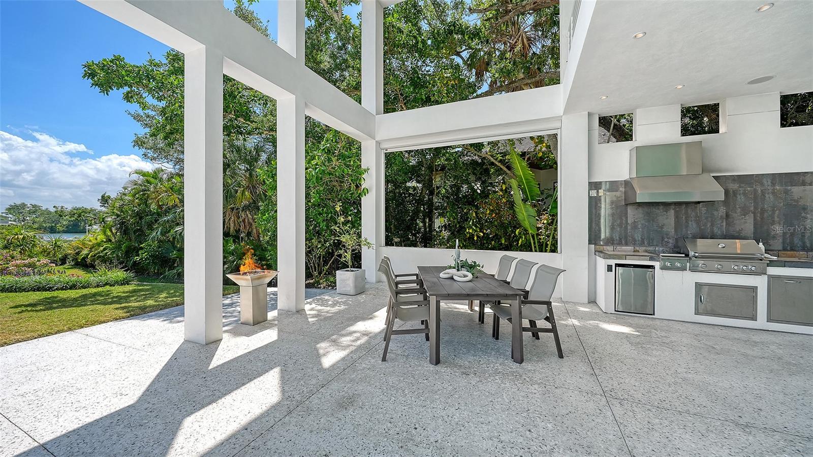 A4709403 Property Photo