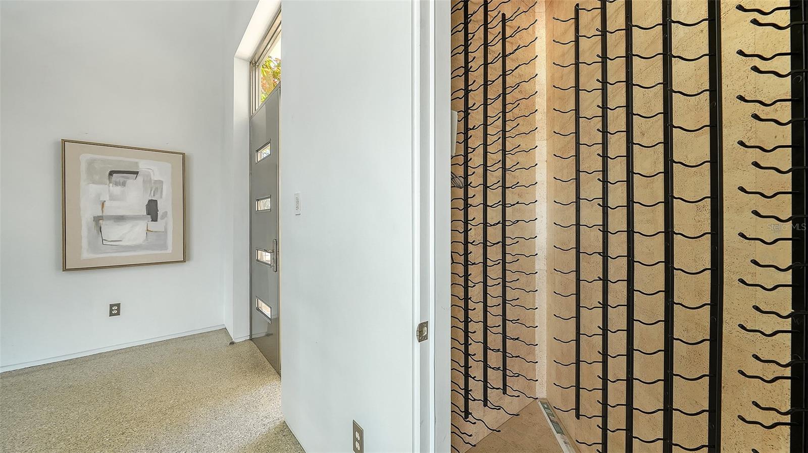 A4709403 Property Photo
