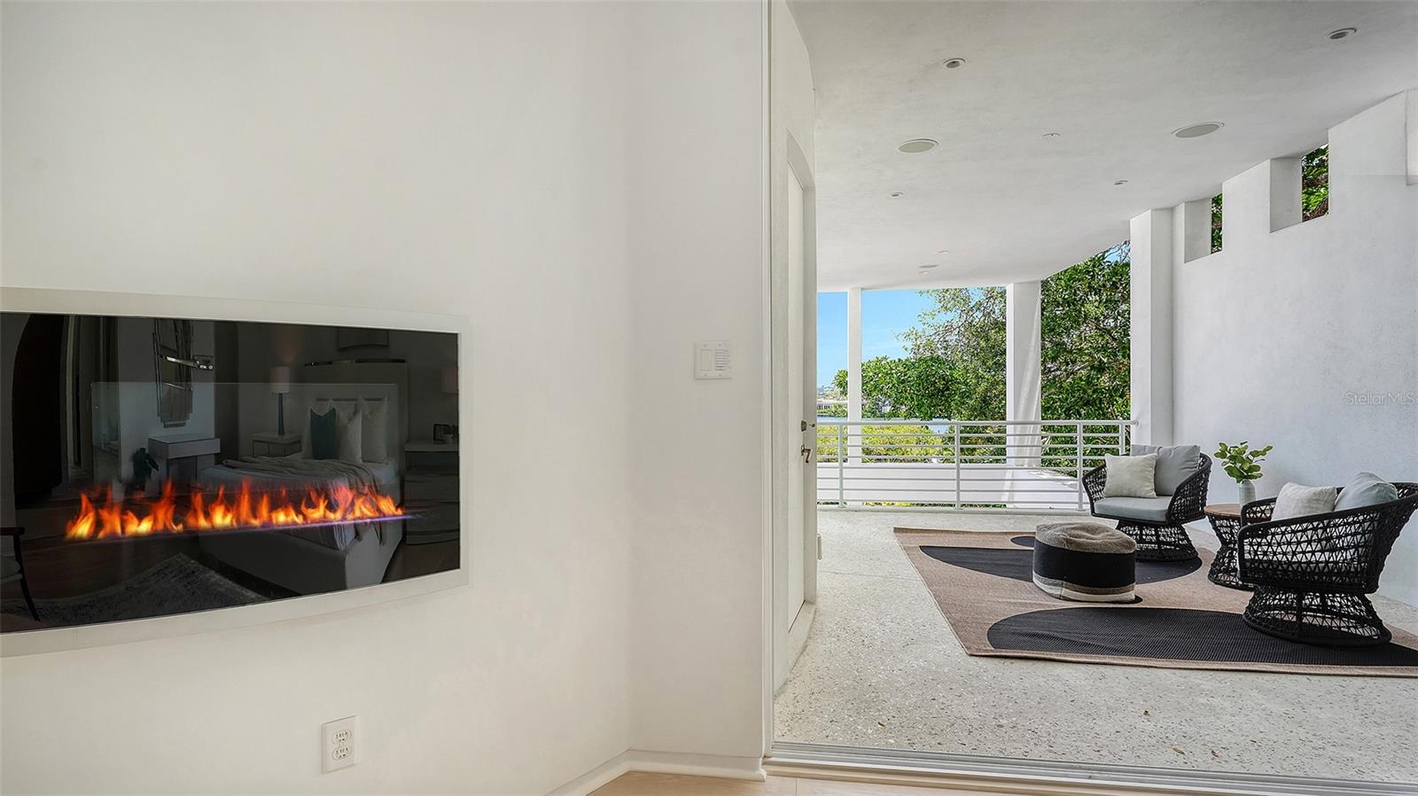 A4709403 Property Photo