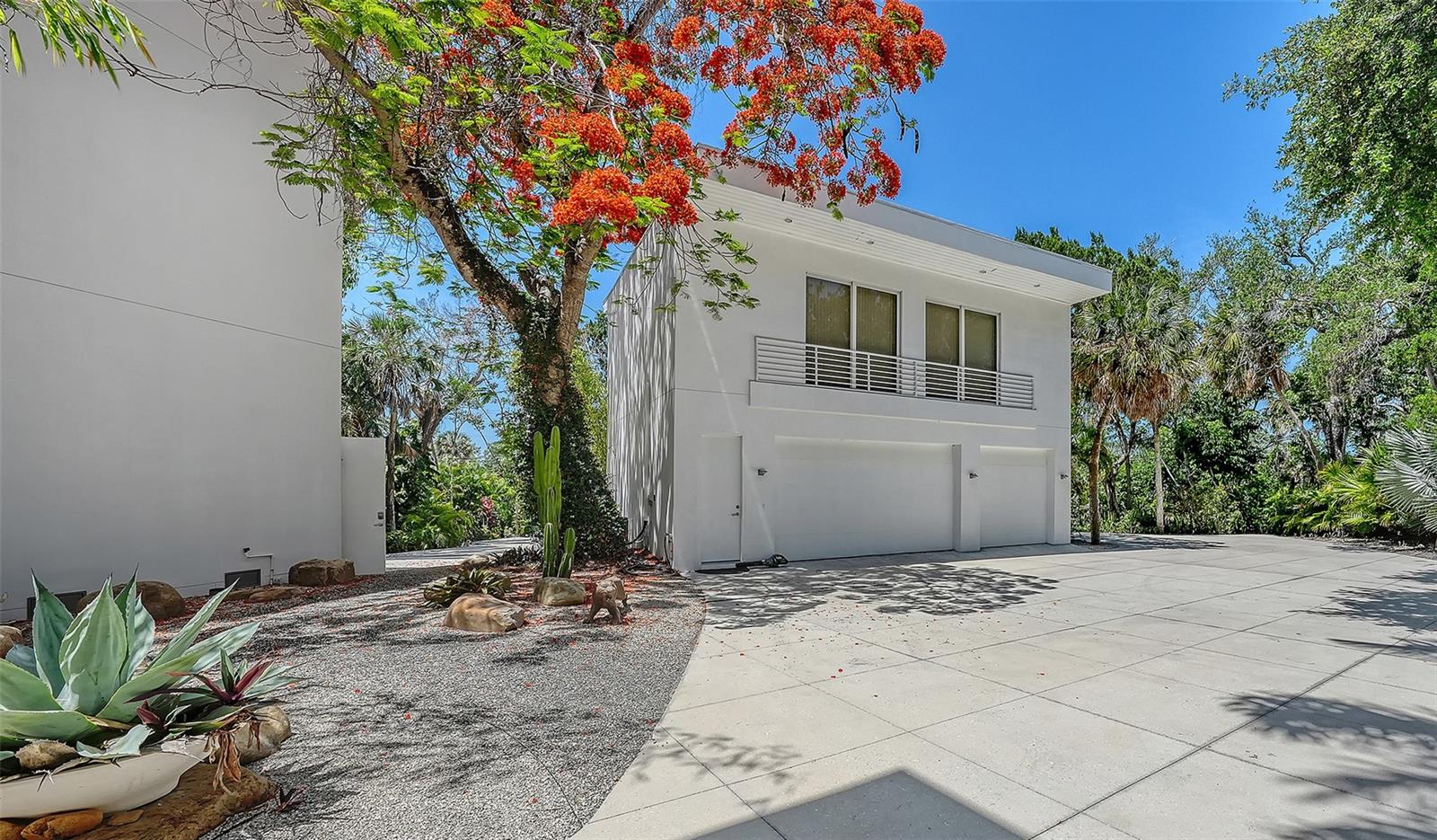 A4709403 Property Photo