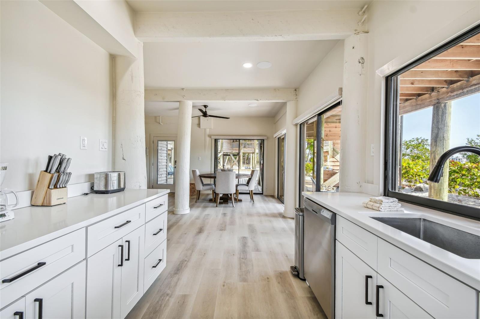 A4709455 Property Photo