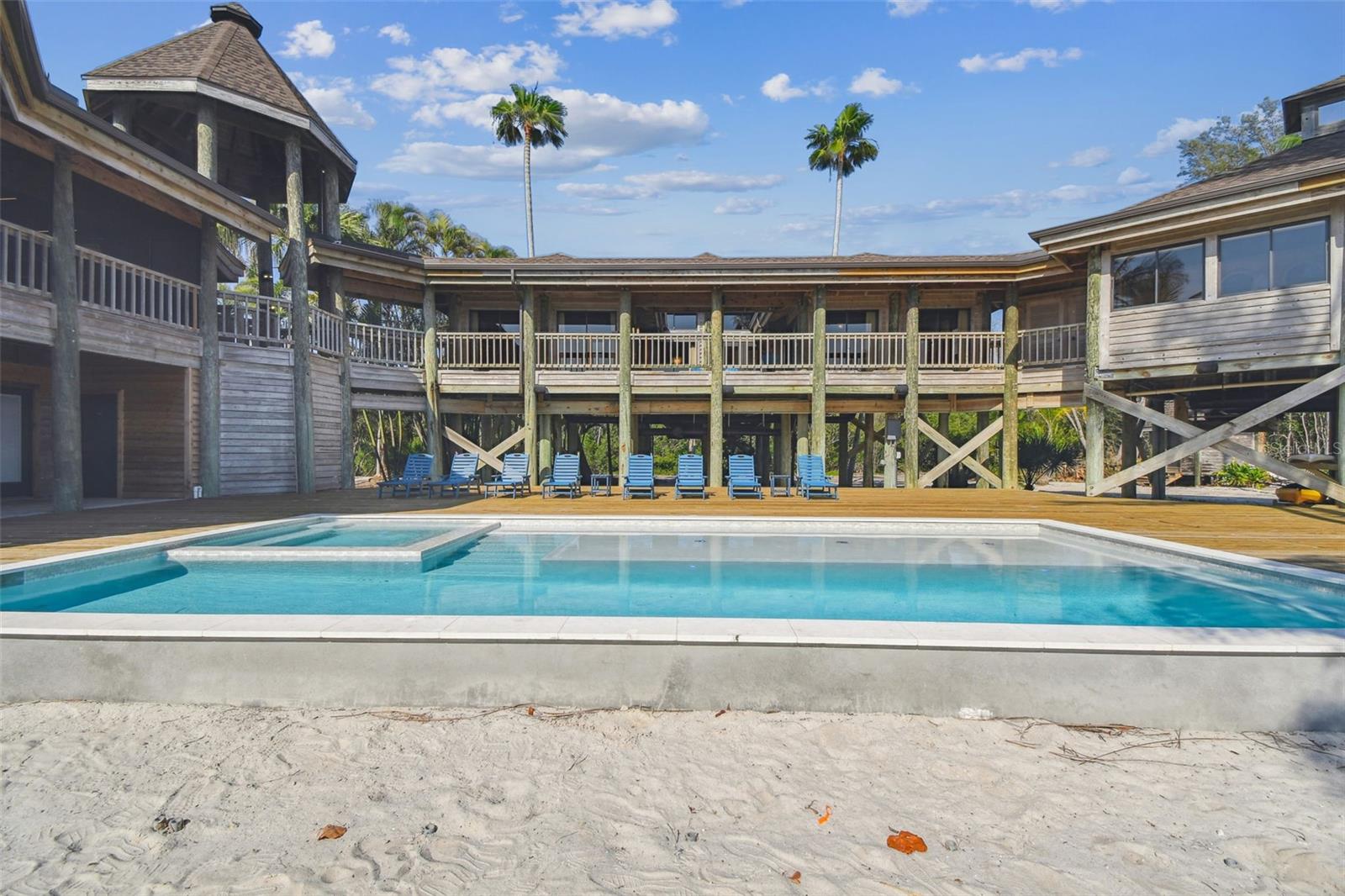 A4709455 Property Photo