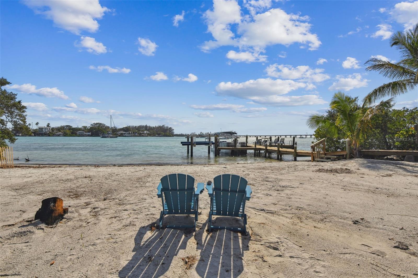 A4709455 Property Photo
