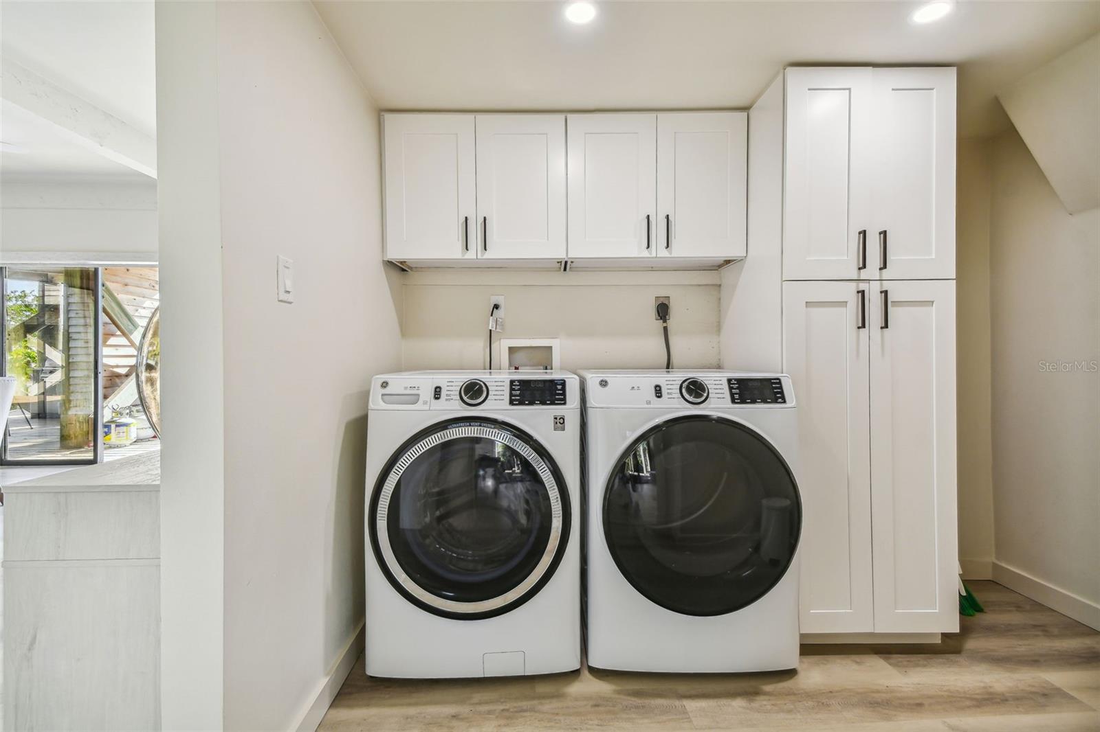 A4709455 Property Photo