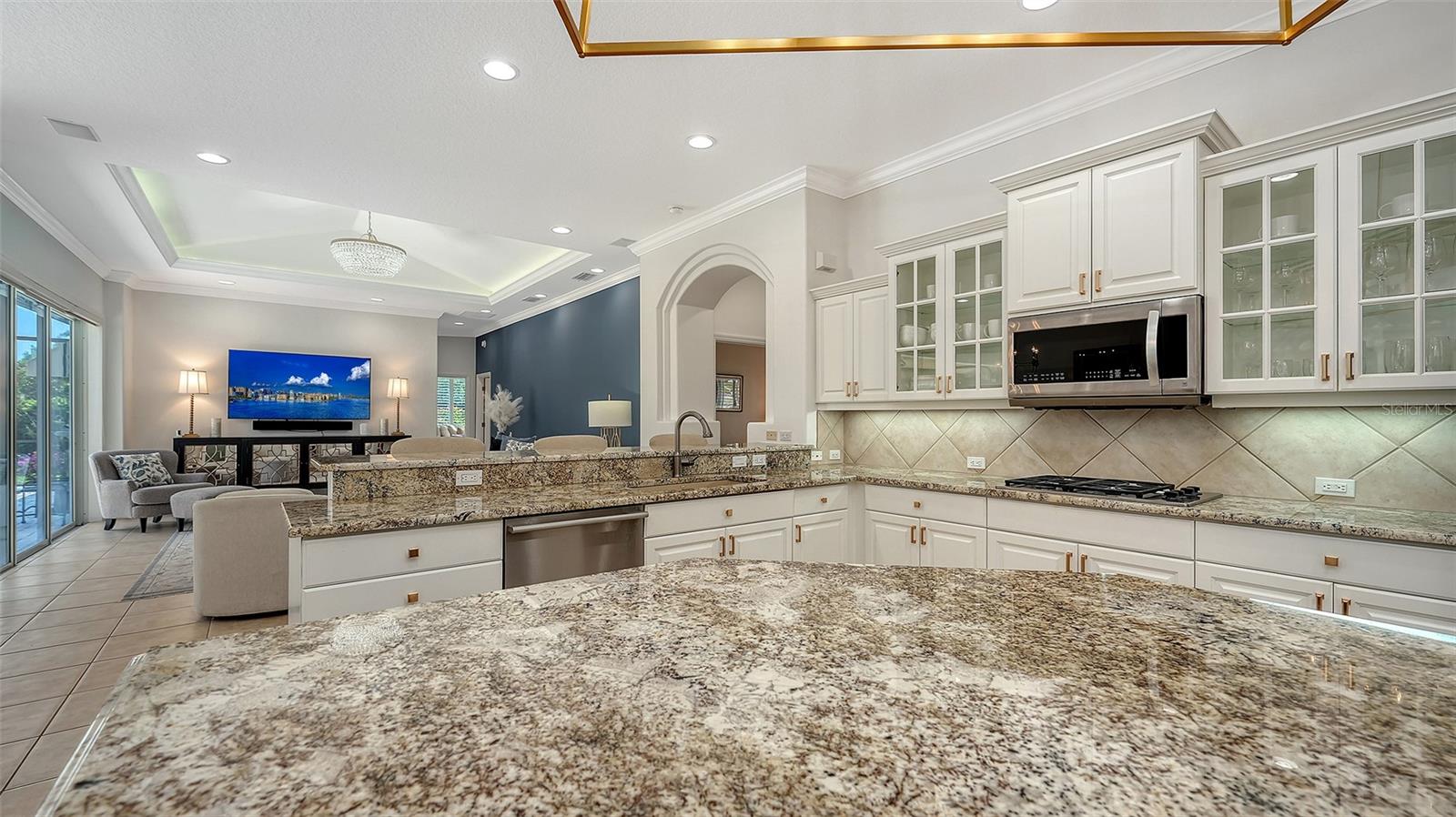 A4709515 Property Photo