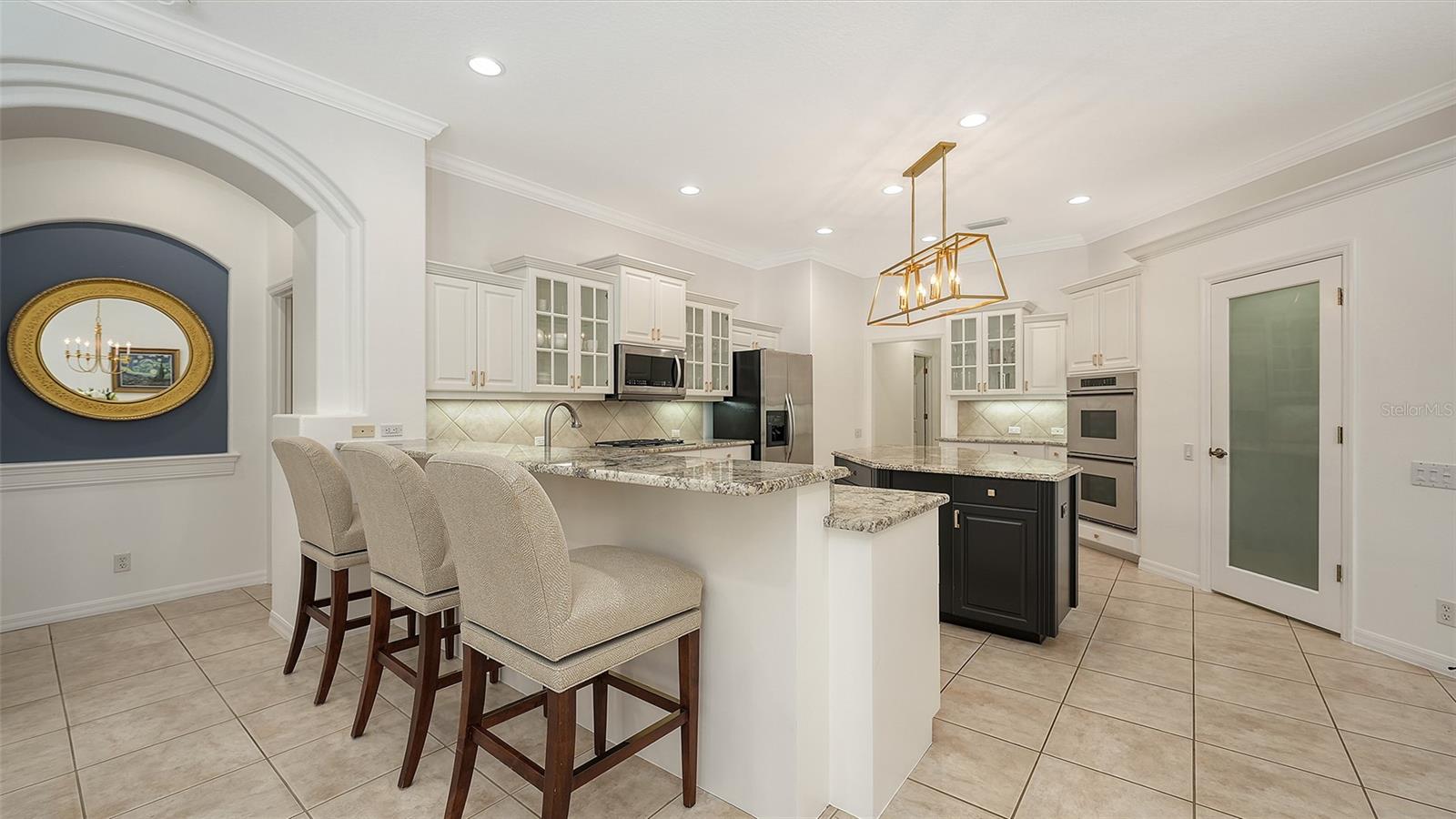 A4709515 Property Photo