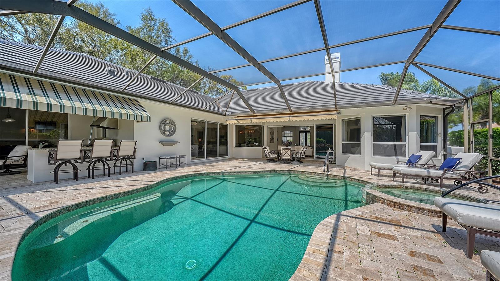 A4709515 Property Photo