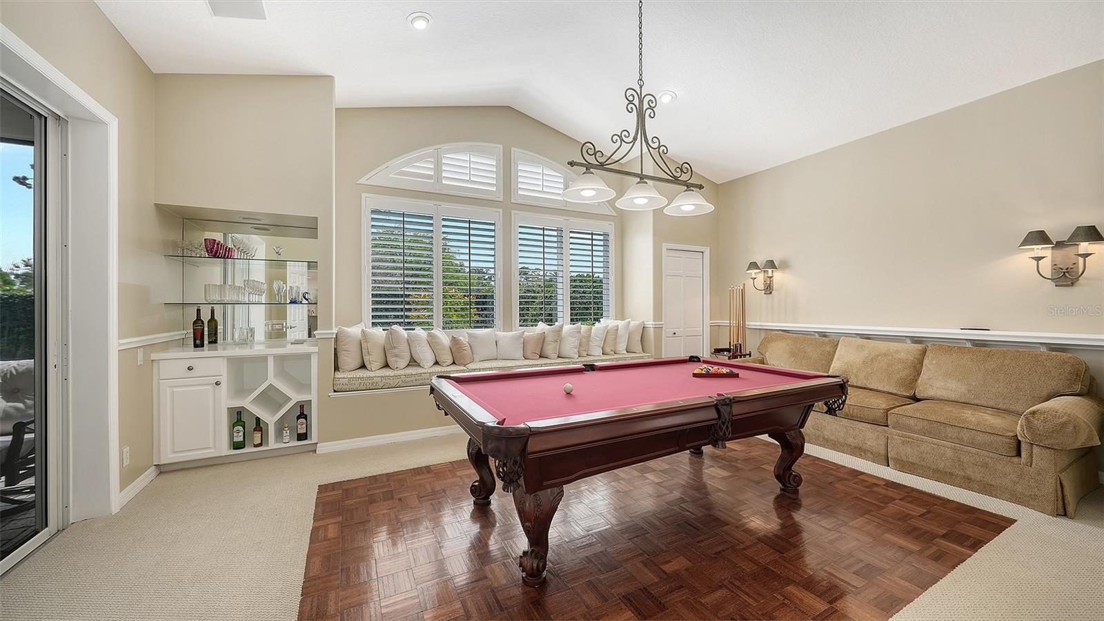 A4709515 Property Photo