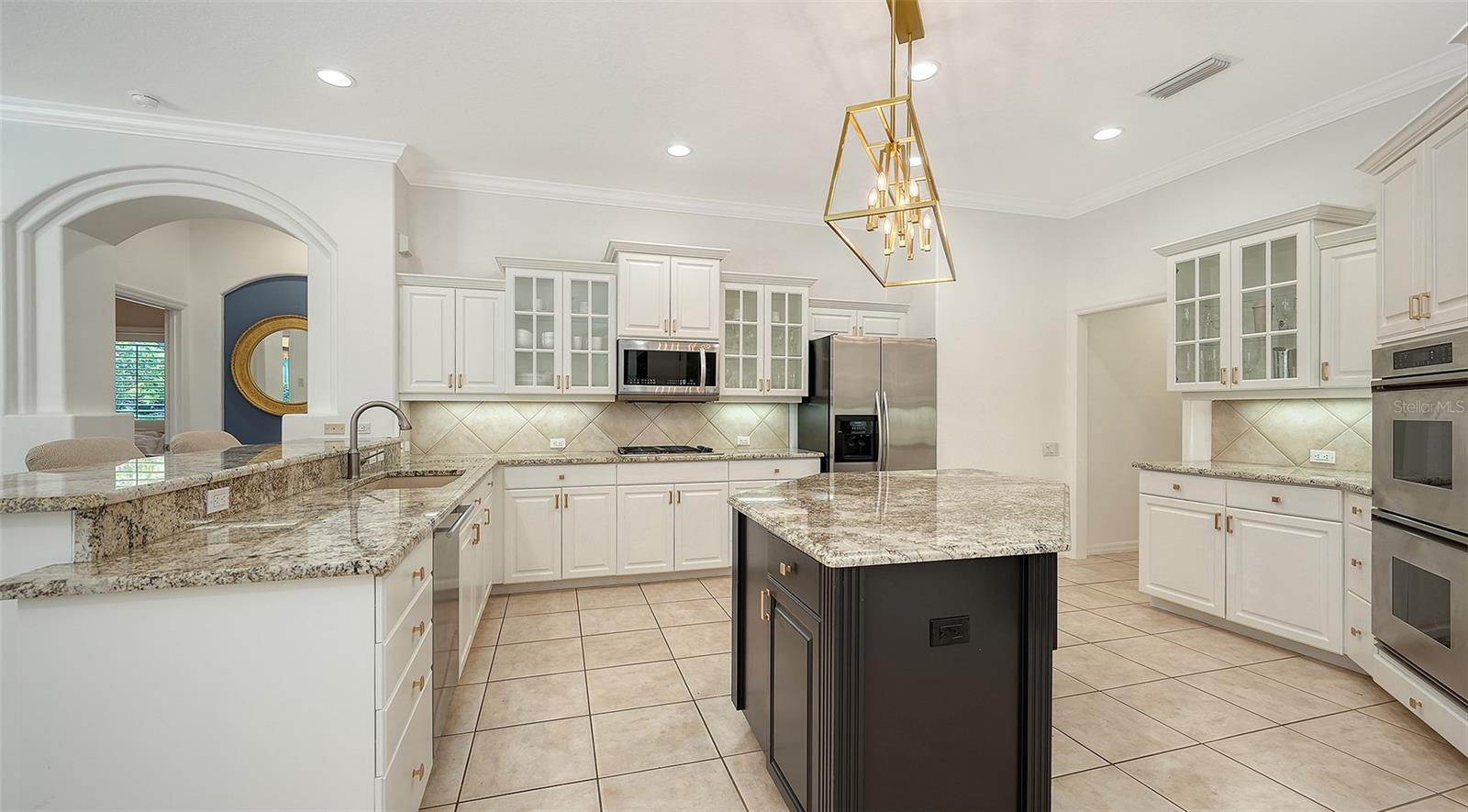 A4709515 Property Photo