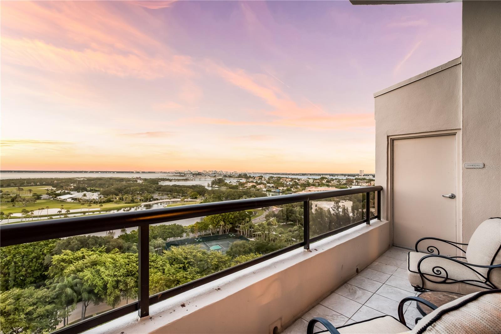 A4709596 Property Photo