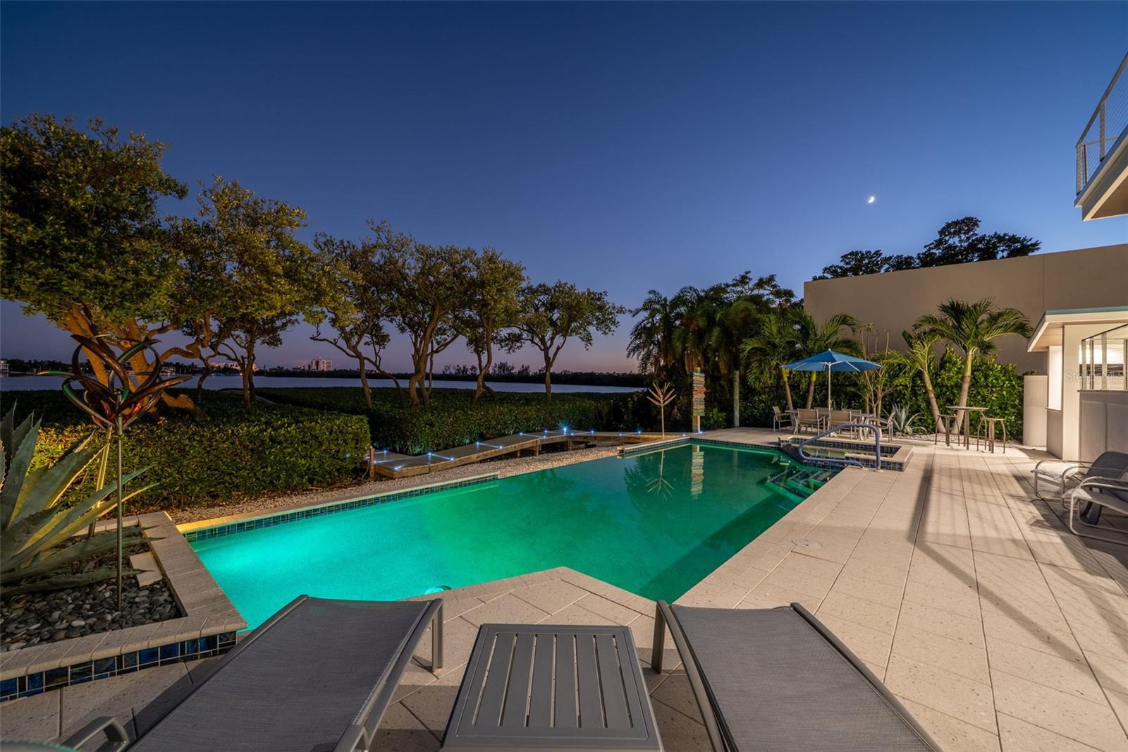 A4709616 Property Photo