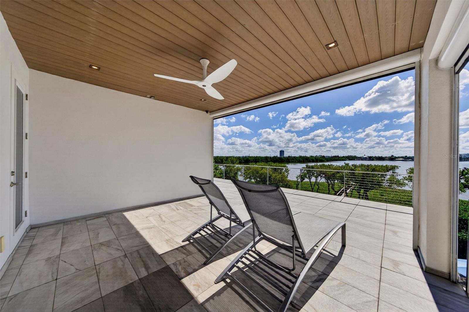 A4709616 Property Photo